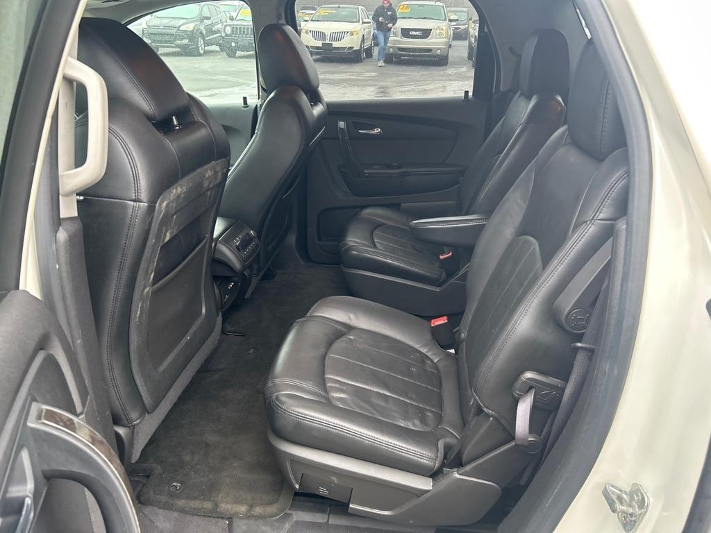 GMC Acadia Denali AWD 2011