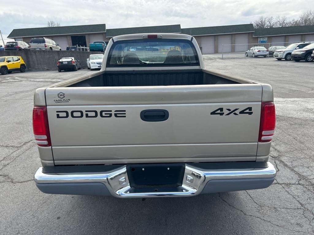 Dodge Dakota SLT Club Cab 4WD 2002