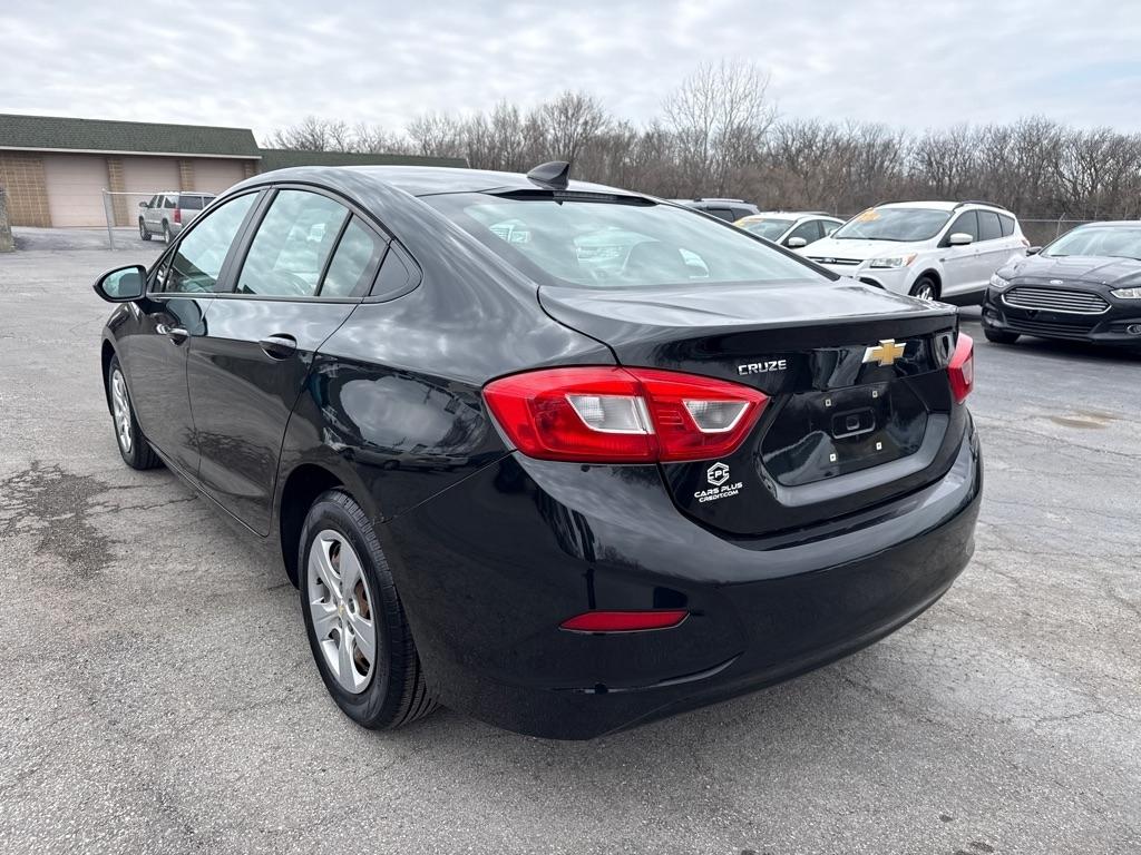 Chevrolet Cruze LS Auto 2017