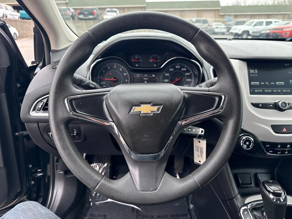 Chevrolet Cruze LS Auto 2017