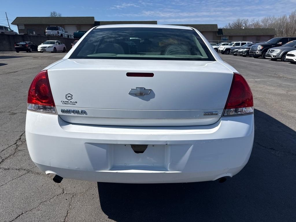 Chevrolet Impala LS (Fleet) 2012