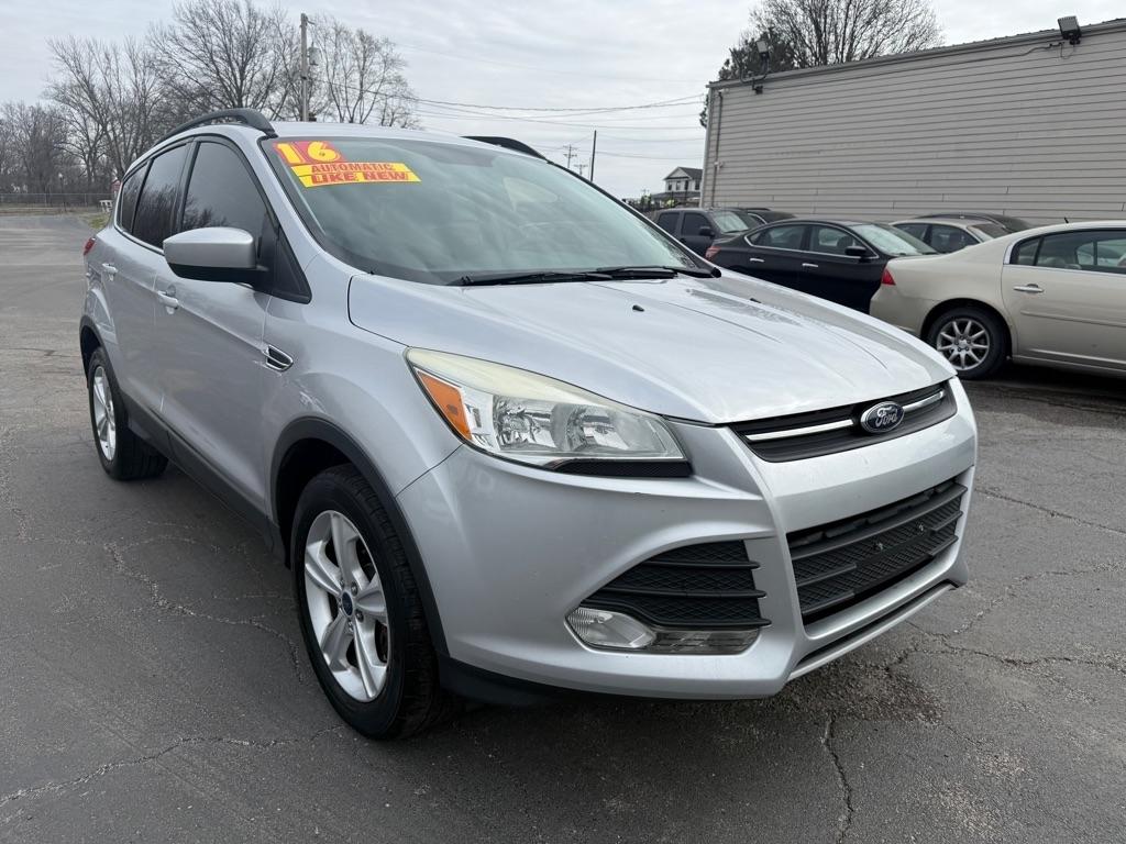 Ford Escape SE FWD 2016