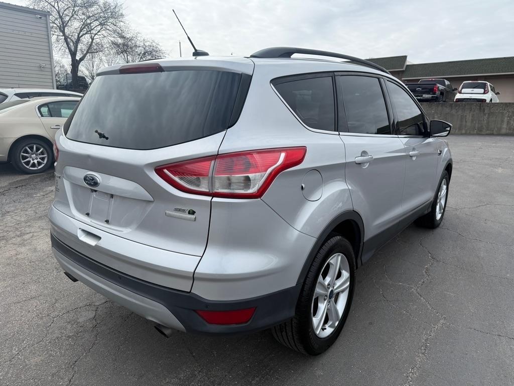 Ford Escape SE FWD 2016