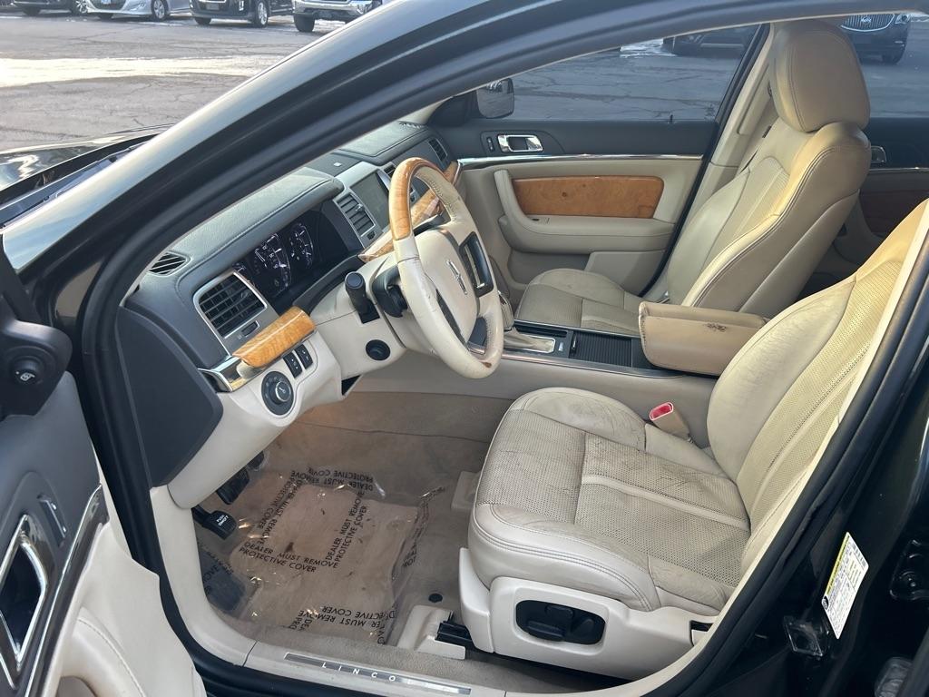 Lincoln MKS 3.7L FWD 2010