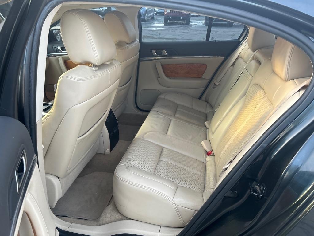 Lincoln MKS 3.7L FWD 2010