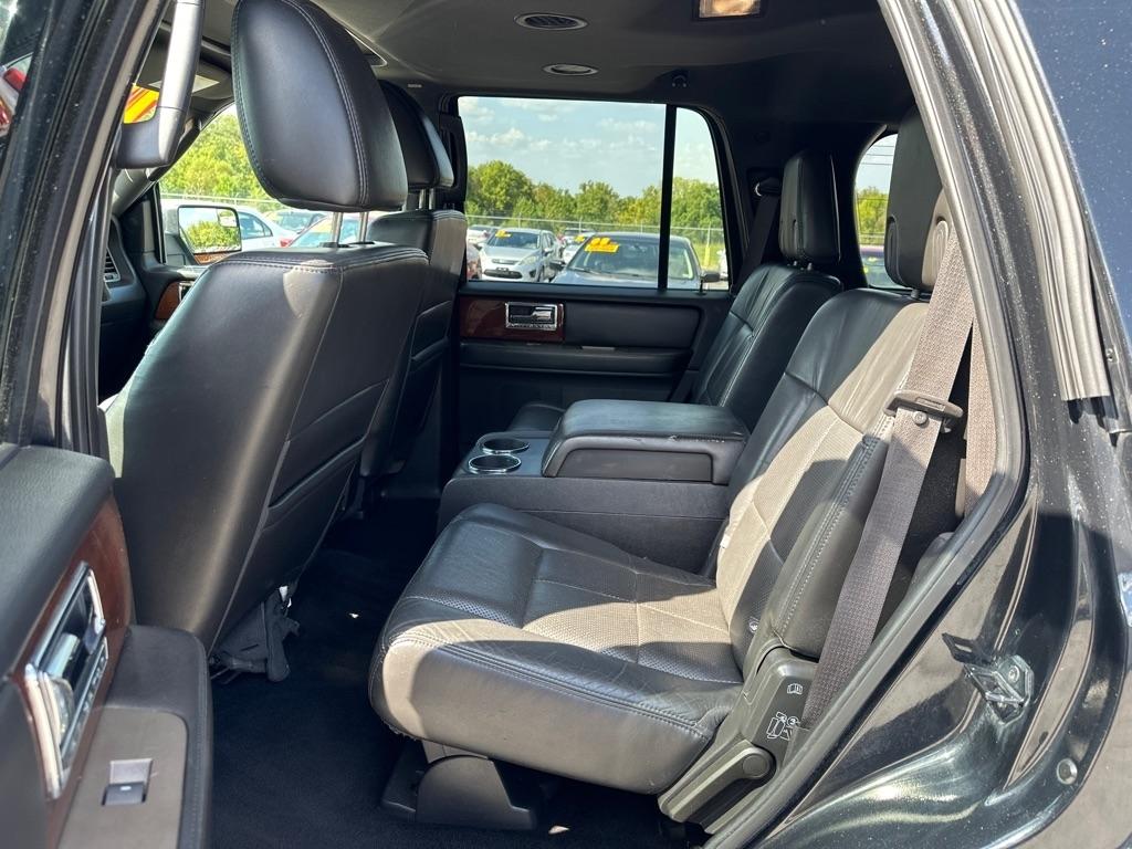 Lincoln Navigator 4WD 2013