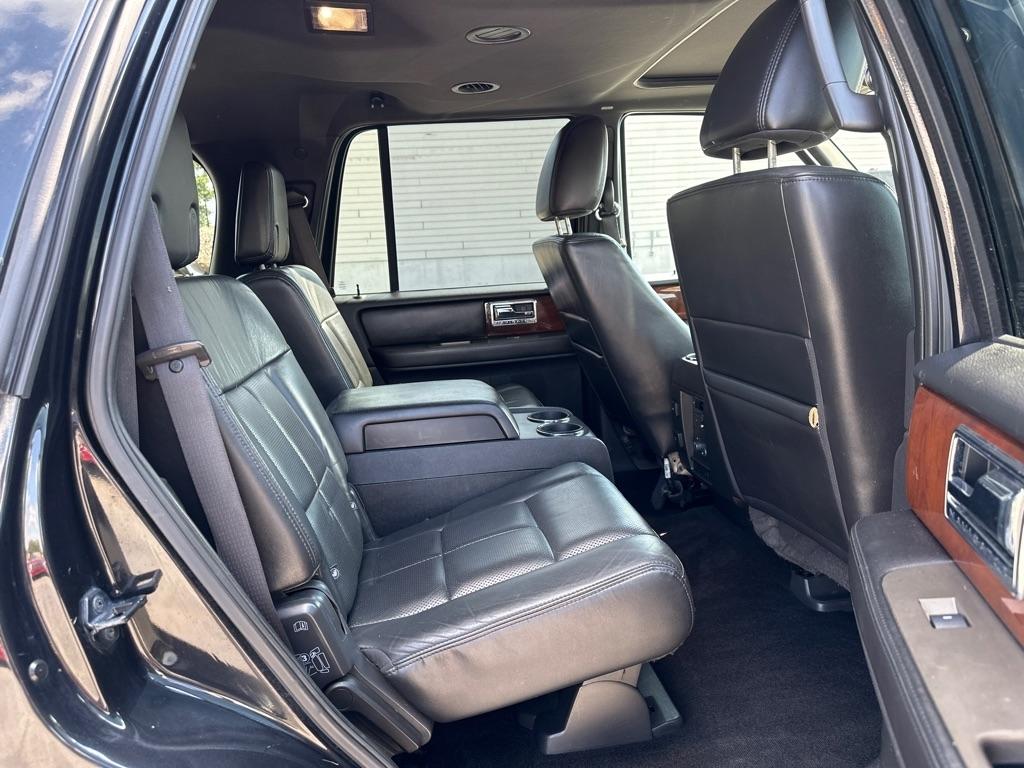 Lincoln Navigator 4WD 2013