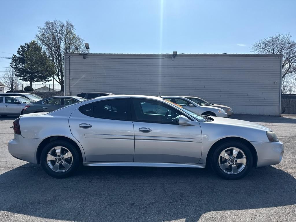 Pontiac Grand Prix GT2 2005
