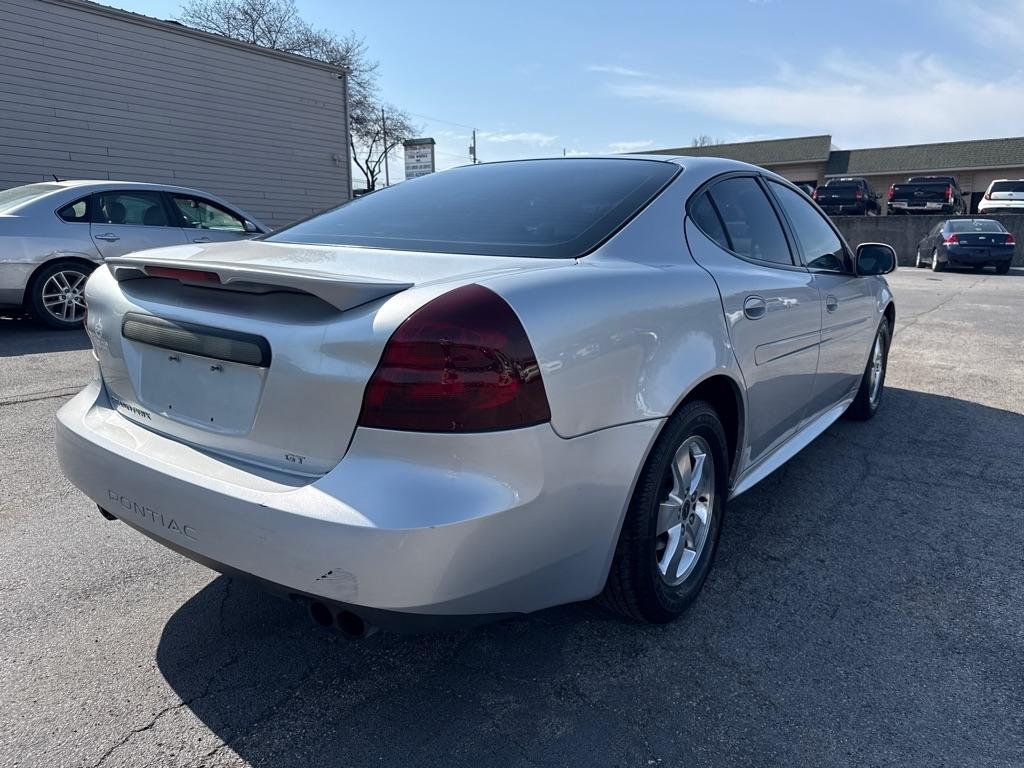 Pontiac Grand Prix GT2 2005