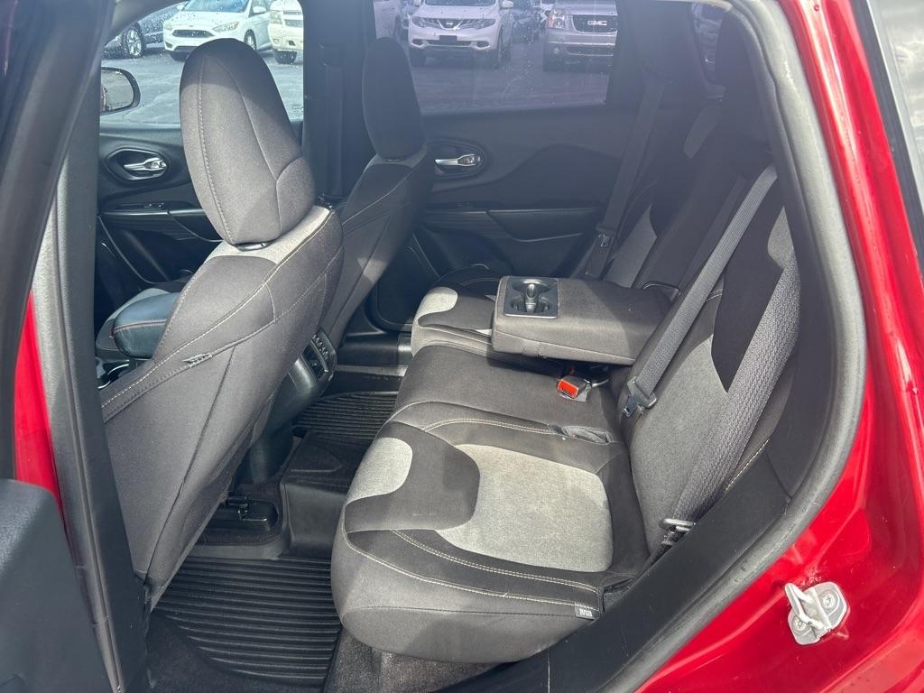 Jeep Cherokee Sport FWD 2016