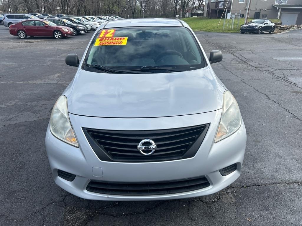 Nissan Versa 1.6 S Sedan 2012