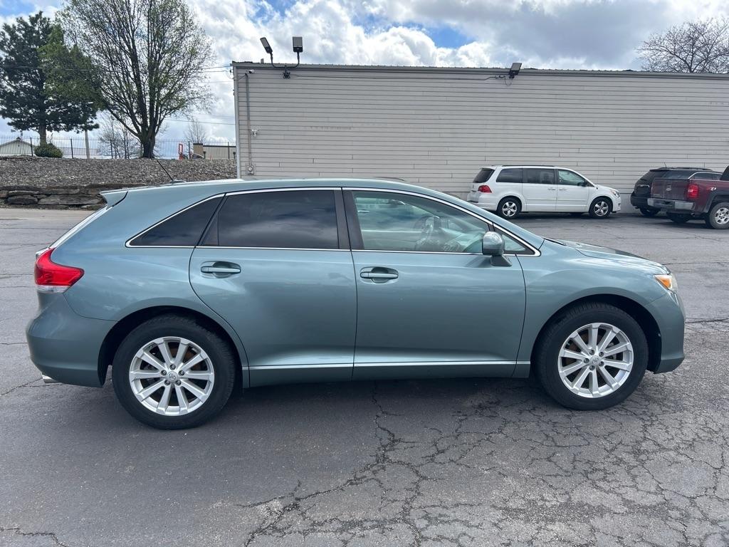 Toyota Venza AWD I4 2011