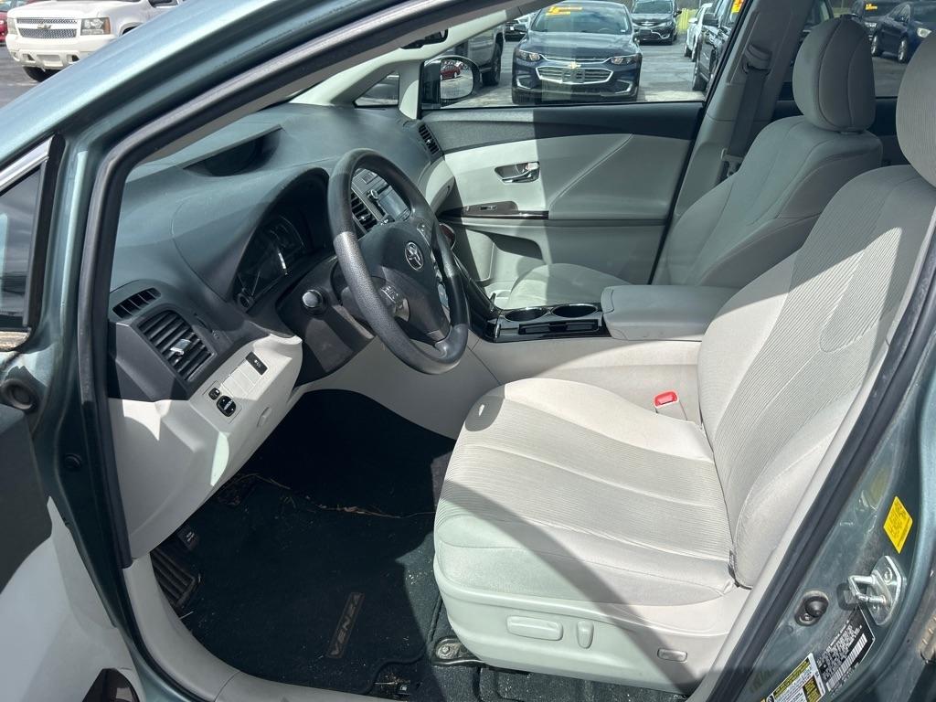 Toyota Venza AWD I4 2011