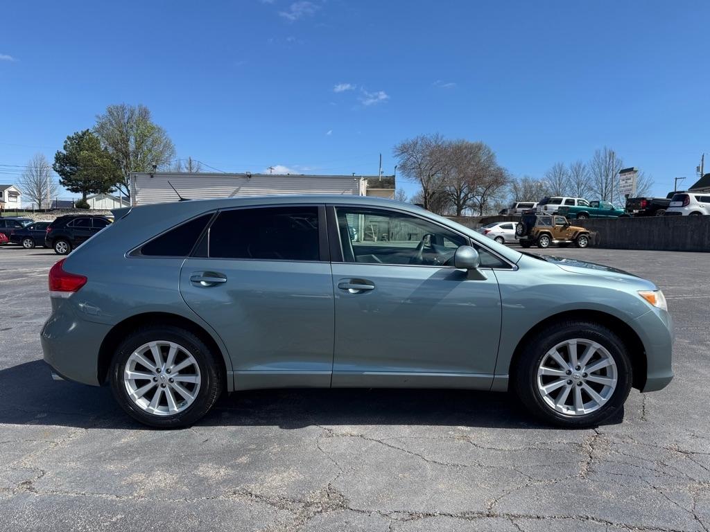 Toyota Venza AWD I4 2011