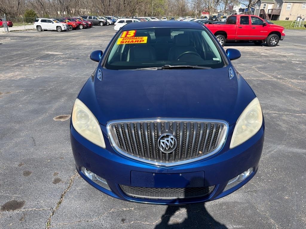 Buick Verano Base 2013