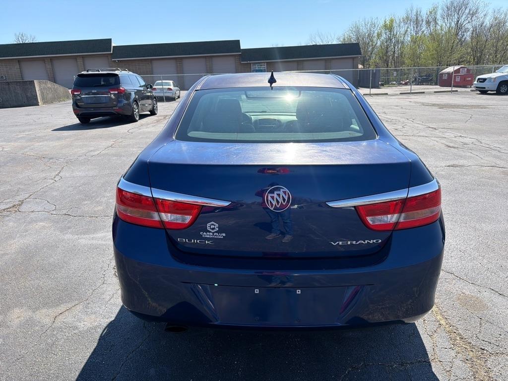 Buick Verano Base 2013