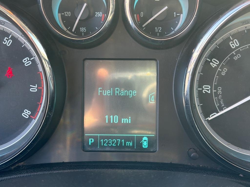 Buick Verano Base 2013