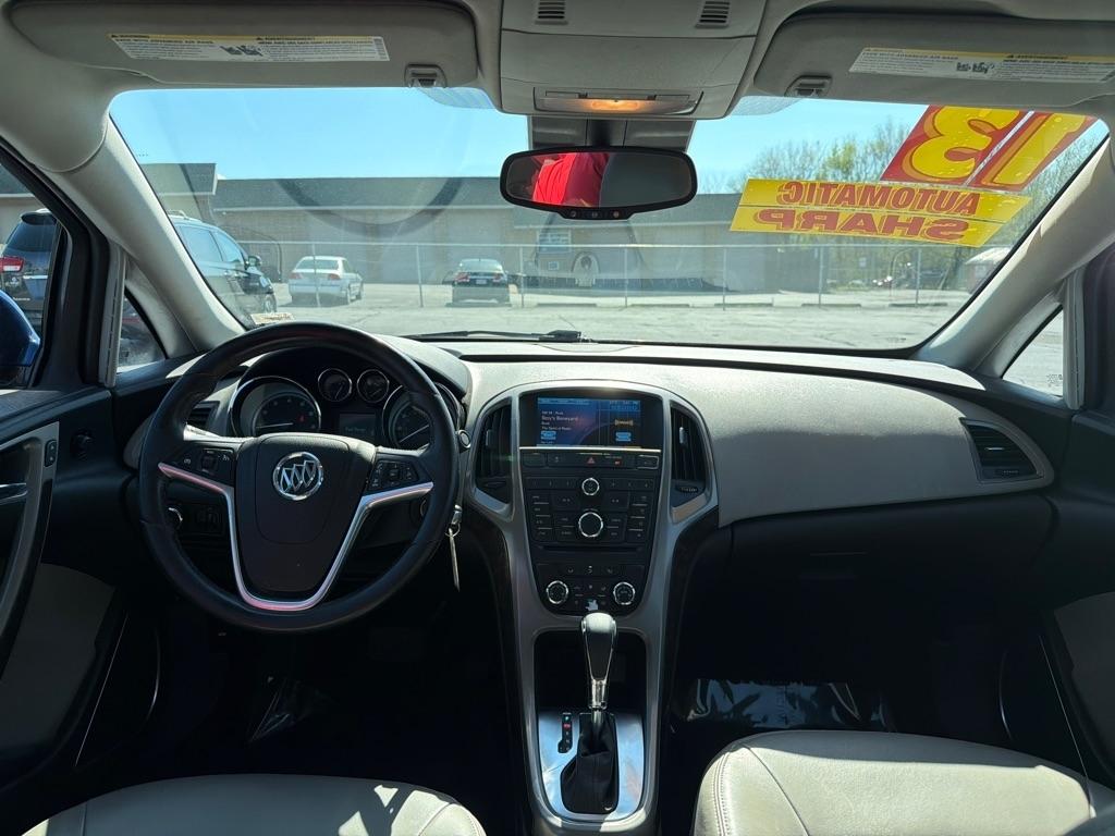 Buick Verano Base 2013