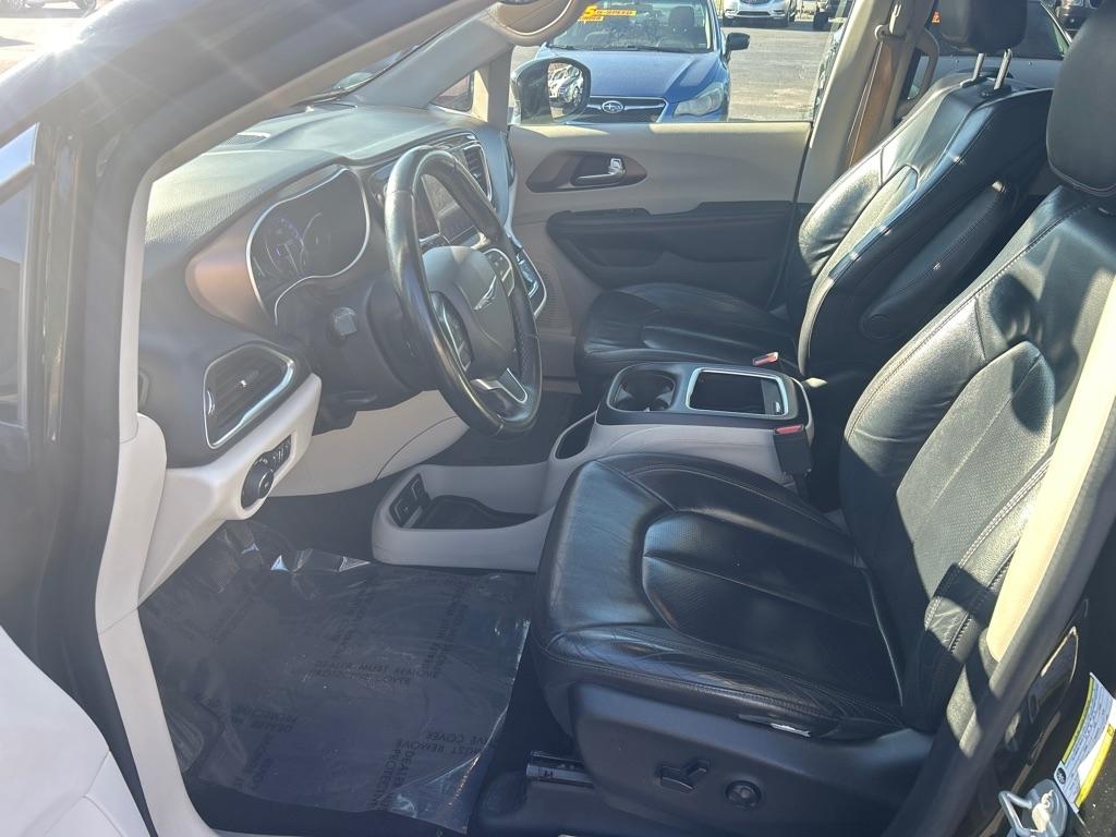 Chrysler Pacifica Touring-L Plus 2017