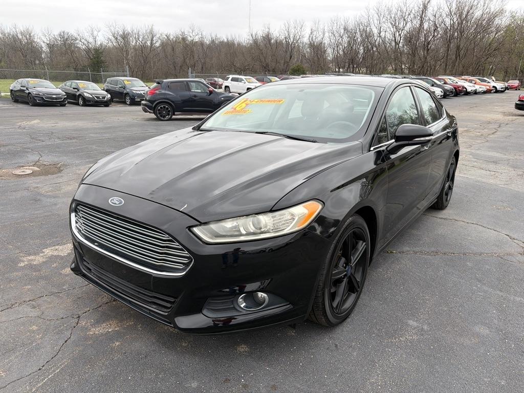 Ford Fusion SE 2016