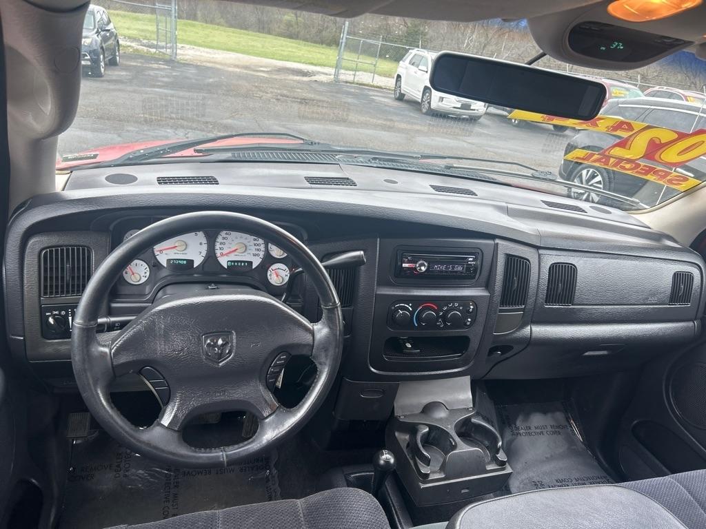 Dodge Ram 1500 SLT Quad Cab Long Bed 4WD 2002