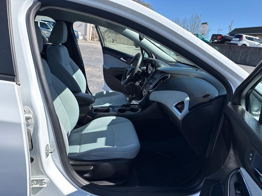 Chevrolet Cruze LS Auto 2019