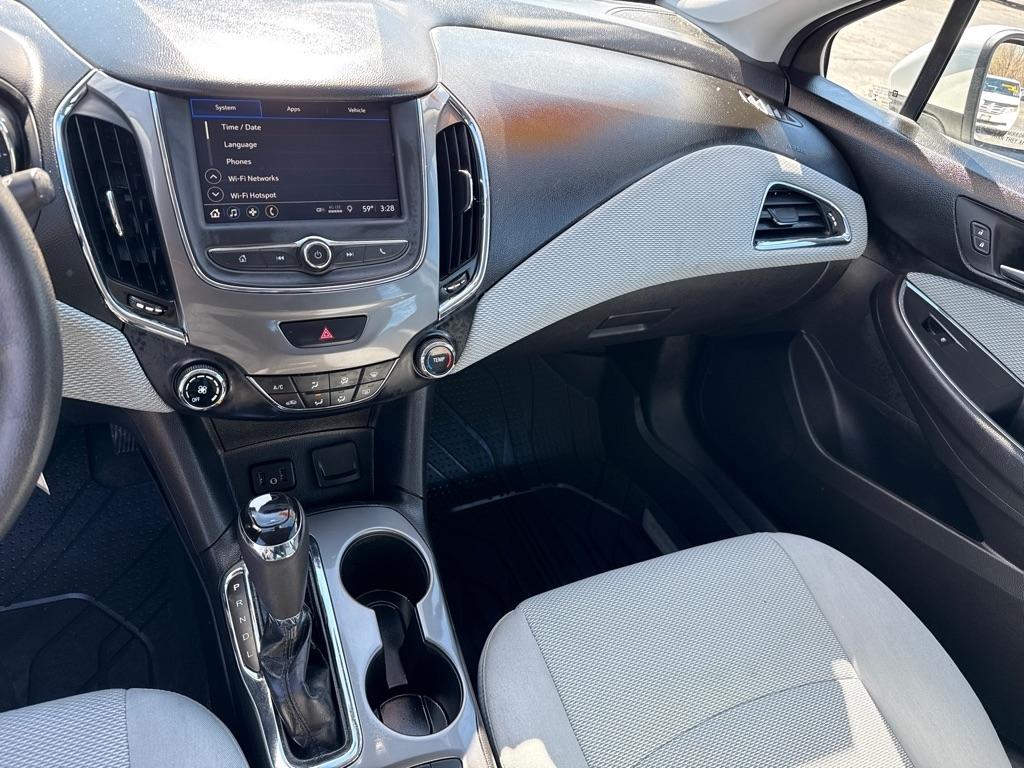 Chevrolet Cruze LS Auto 2019