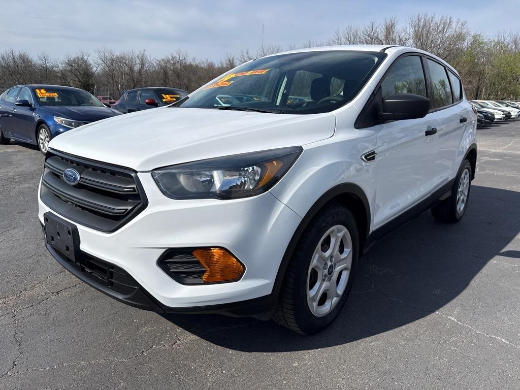 Ford Escape S FWD 2019