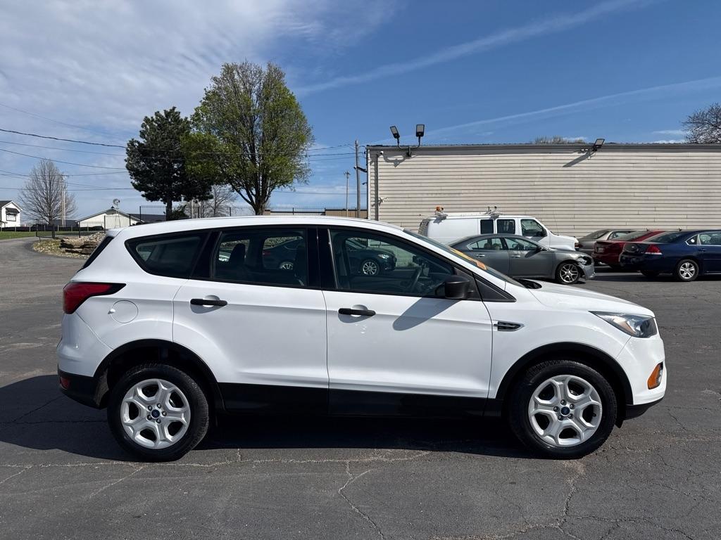 Ford Escape S FWD 2019
