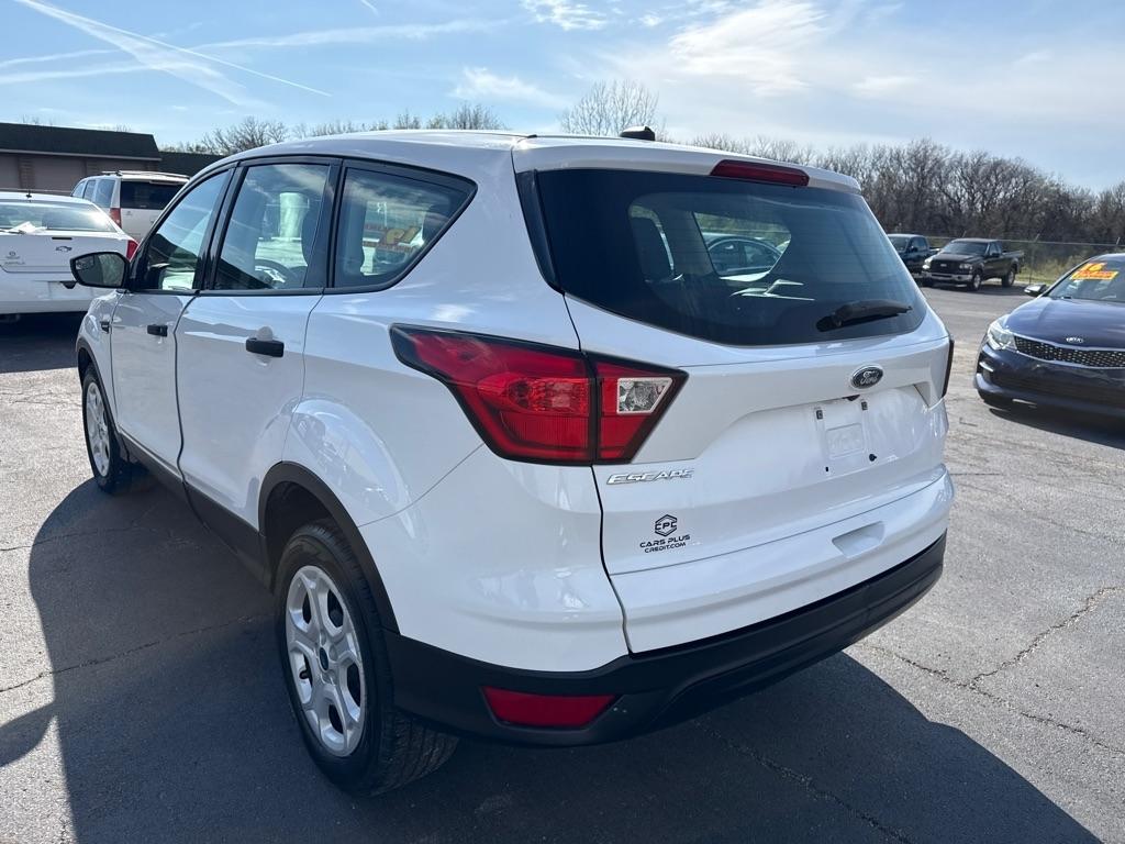 Ford Escape S FWD 2019
