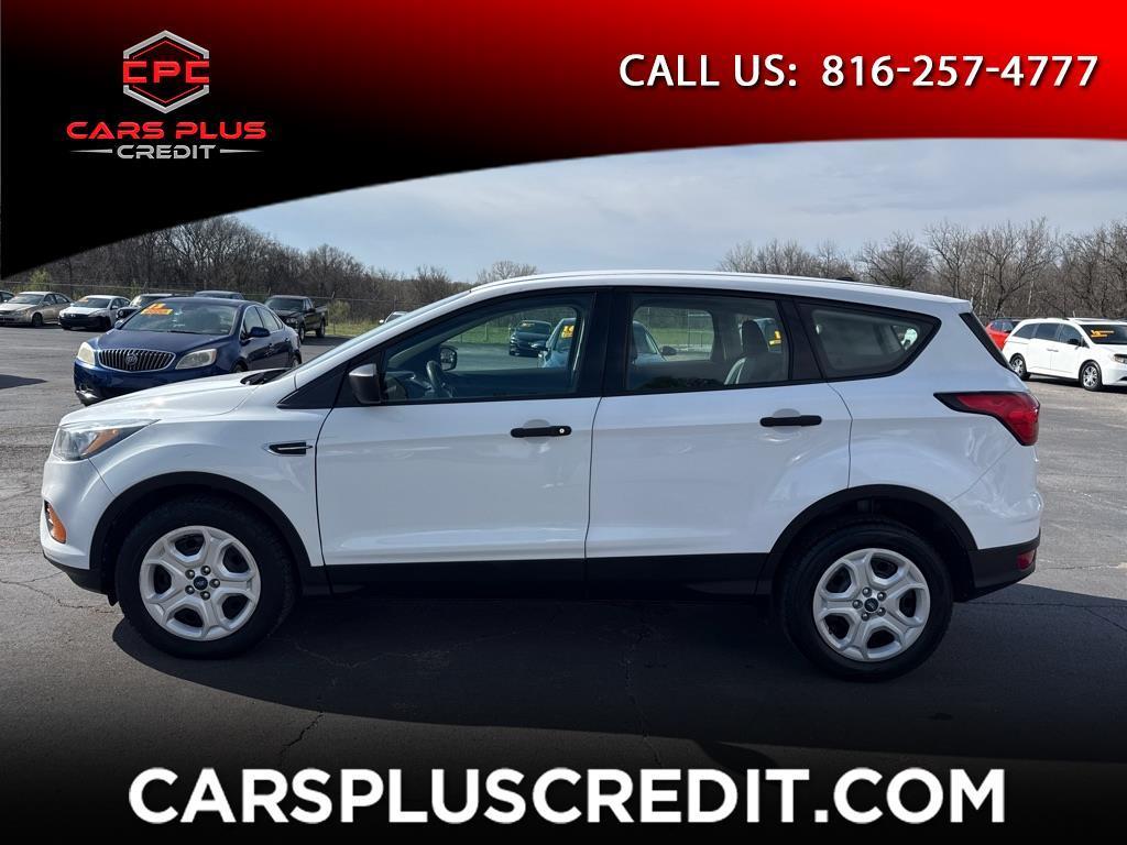2019 Ford Escape S FWD