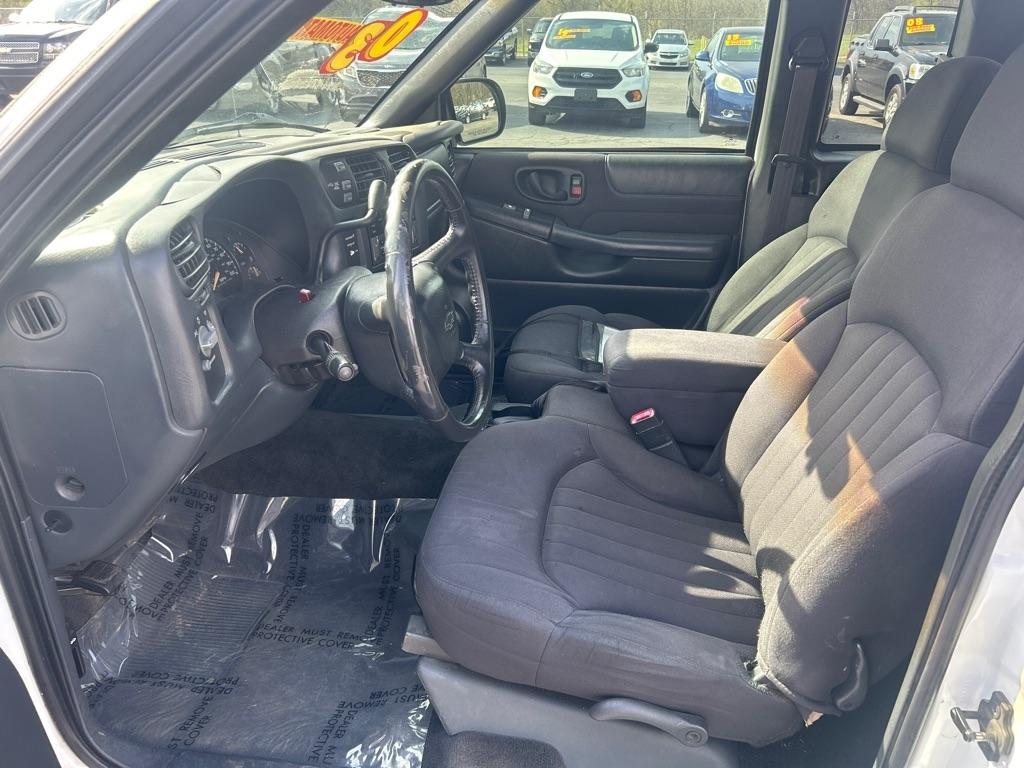 Chevrolet S10 Pickup LS Ext. Cab 4WD 2003