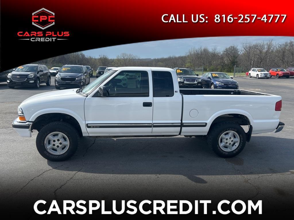 Chevrolet S10 Pickup LS Ext. Cab 4WD 2003