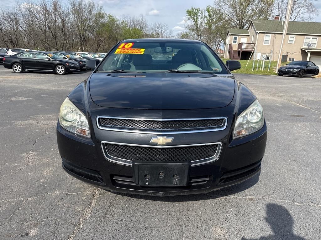 Chevrolet Malibu LS 2010