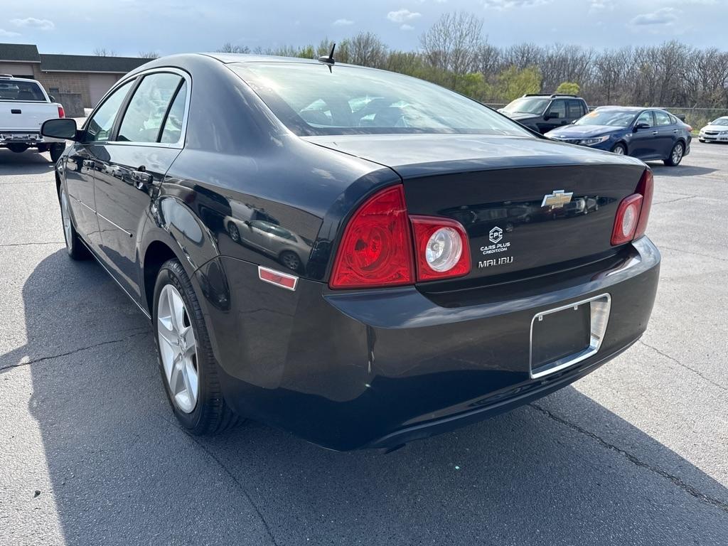 Chevrolet Malibu LS 2010
