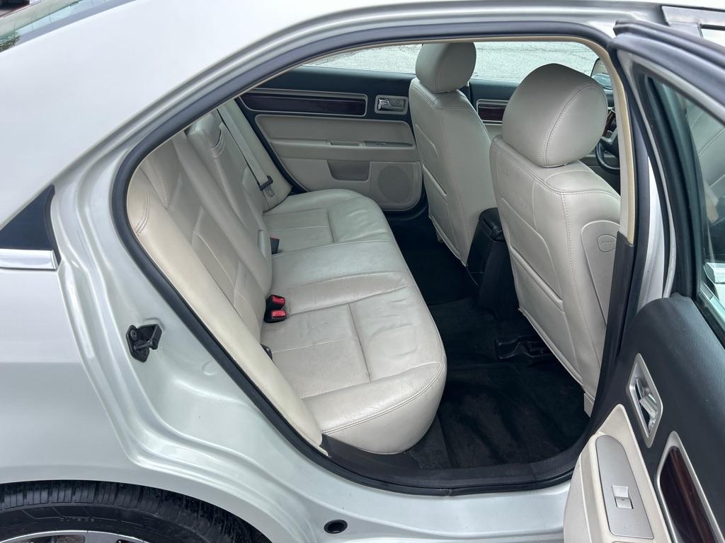 Lincoln MKZ FWD 2007