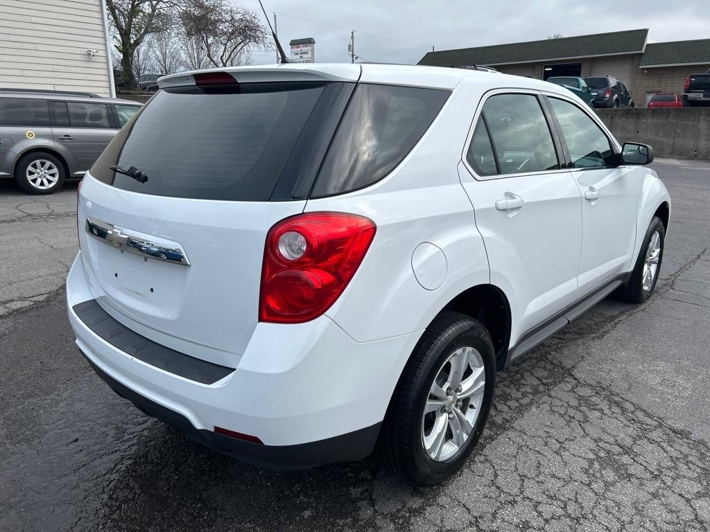 Chevrolet Equinox LS 2WD 2012