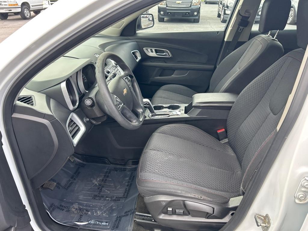 Chevrolet Equinox LS 2WD 2012