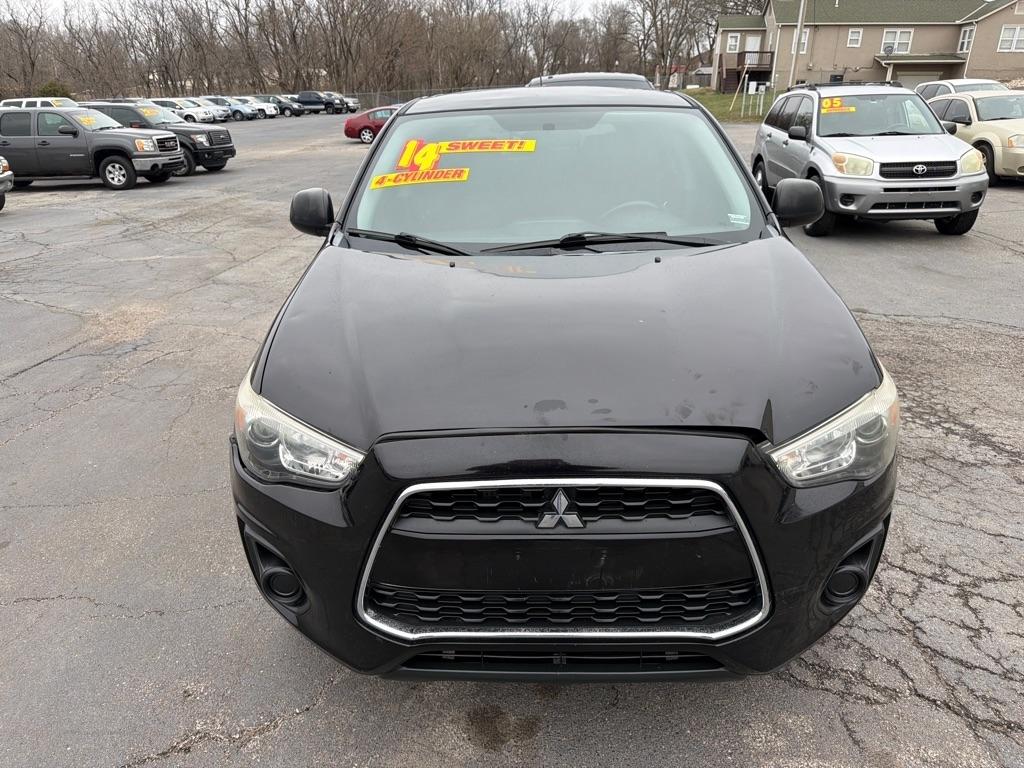 Mitsubishi Outlander Sport ES 2WD 2014