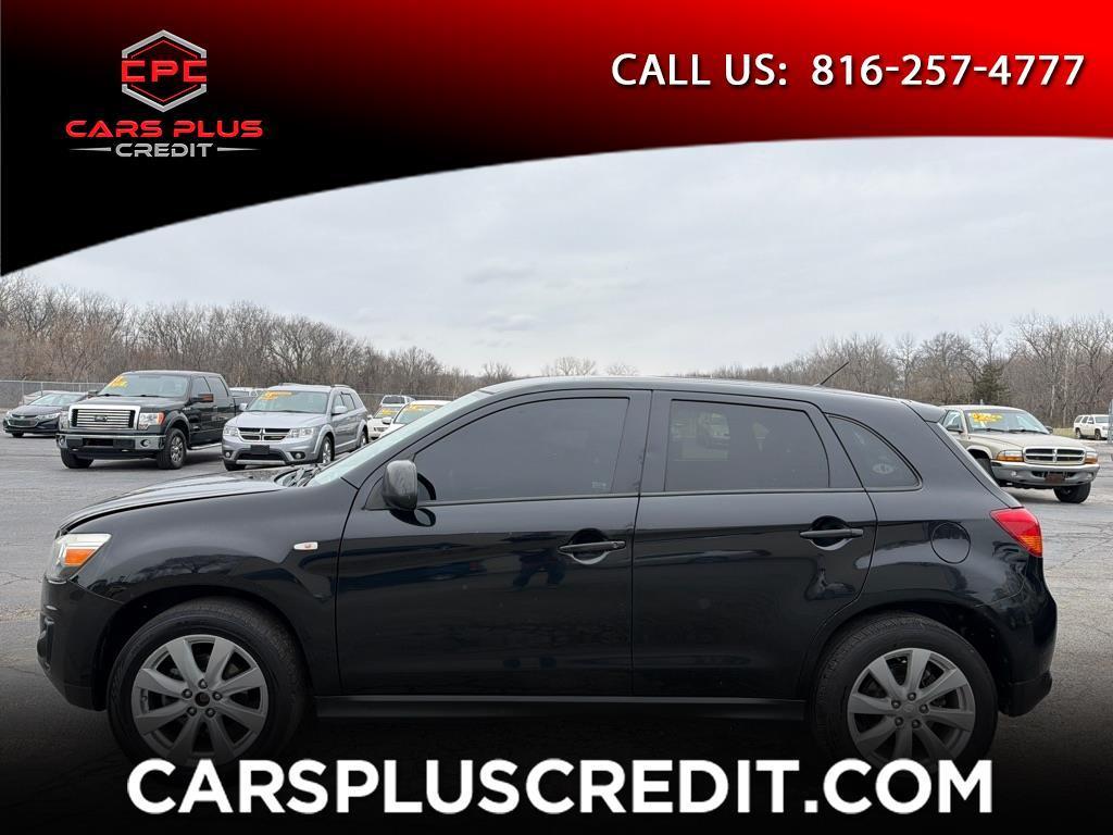 Mitsubishi Outlander Sport ES 2WD 2014
