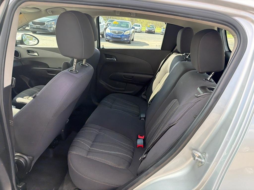 Chevrolet Sonic LT Auto 5-Door 2014