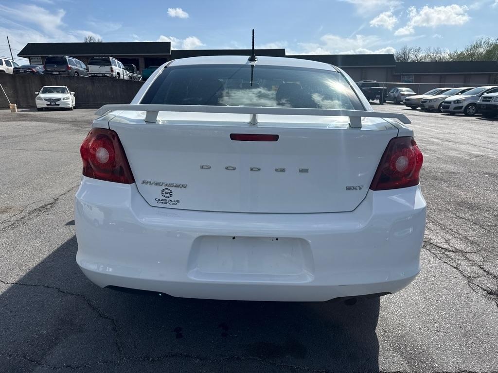 Dodge Avenger SXT 2013
