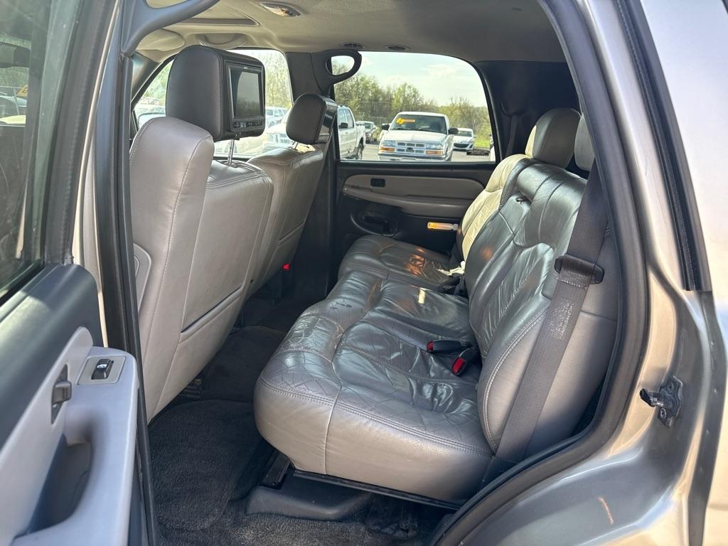 Chevrolet Tahoe 4WD 2001