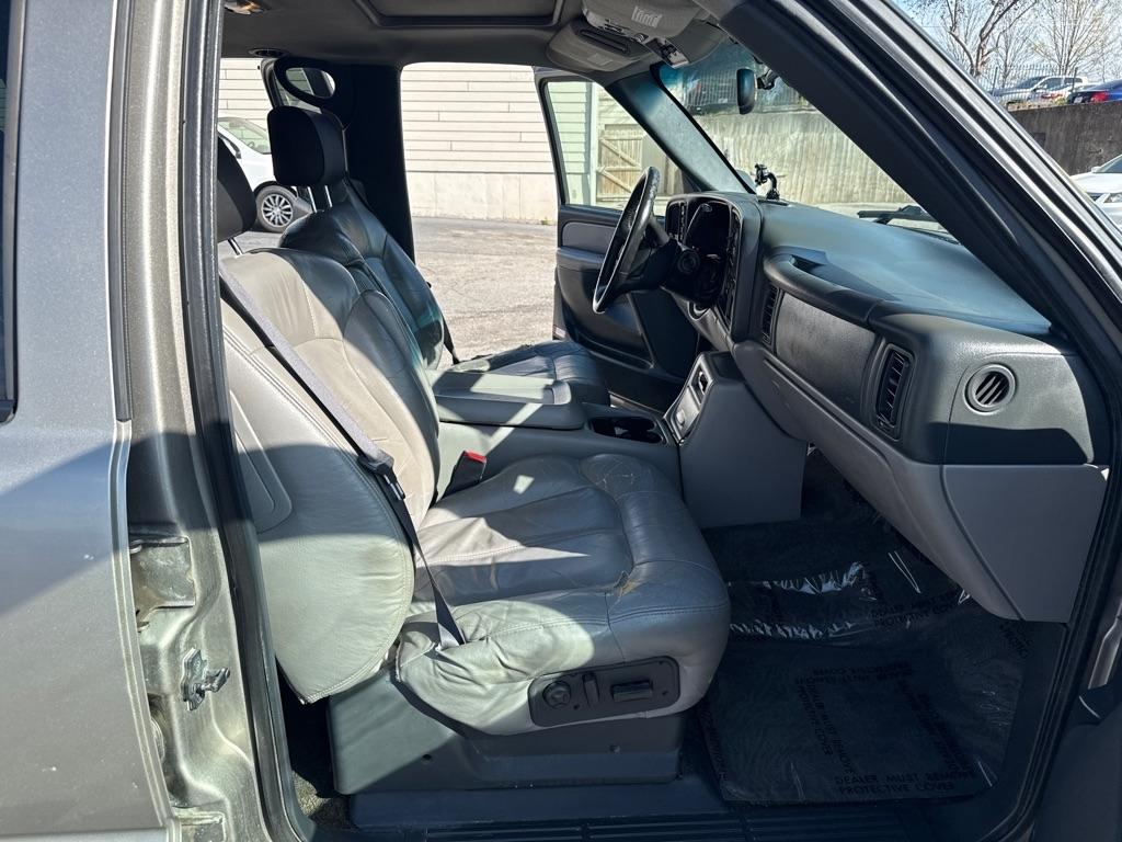 Chevrolet Tahoe 4WD 2001