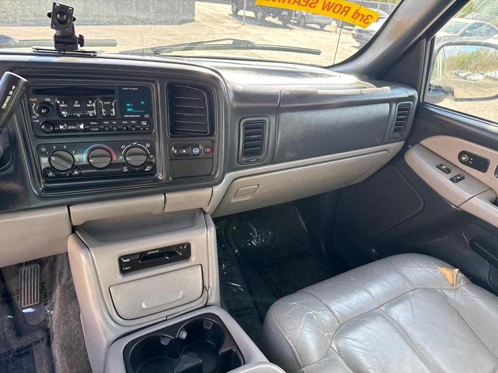 Chevrolet Tahoe 4WD 2001
