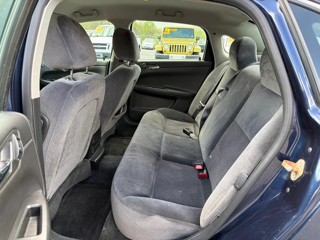 Chevrolet Impala LS 2012