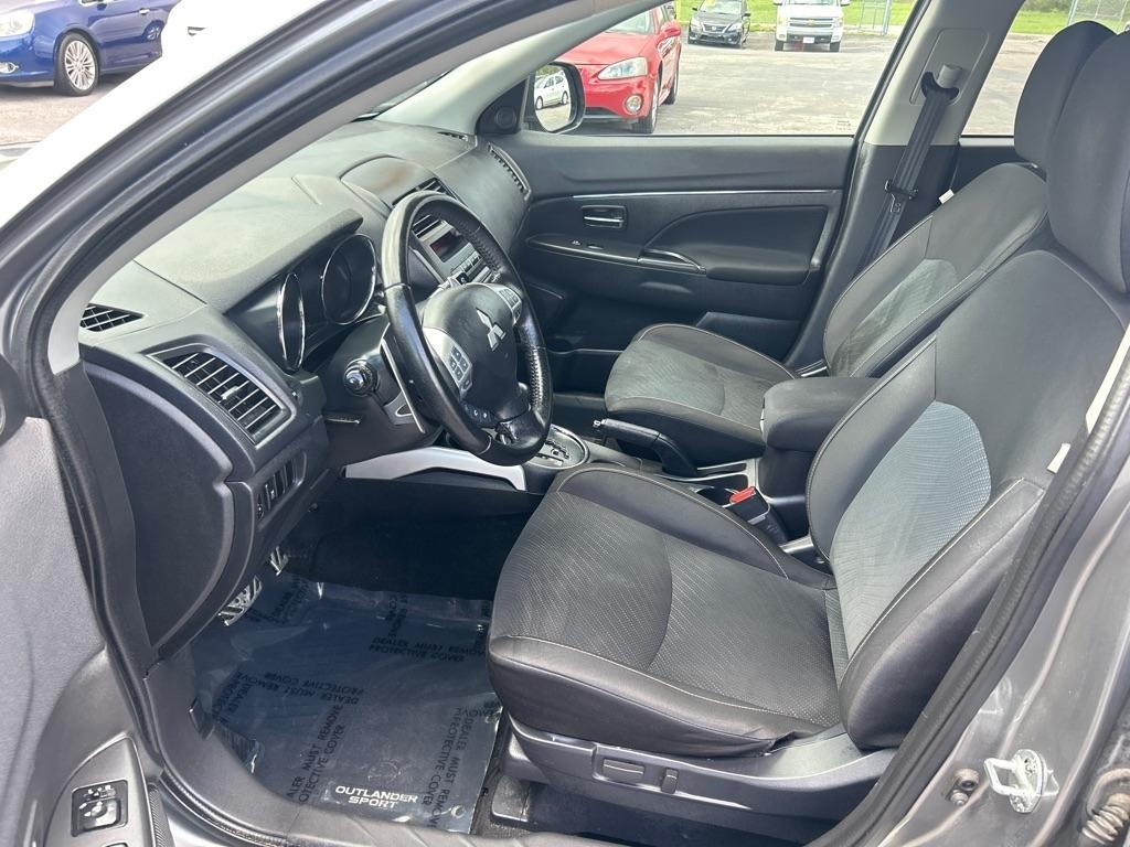 Mitsubishi Outlander Sport LE AWD 2013