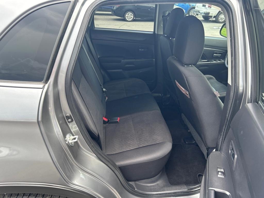 Mitsubishi Outlander Sport LE AWD 2013