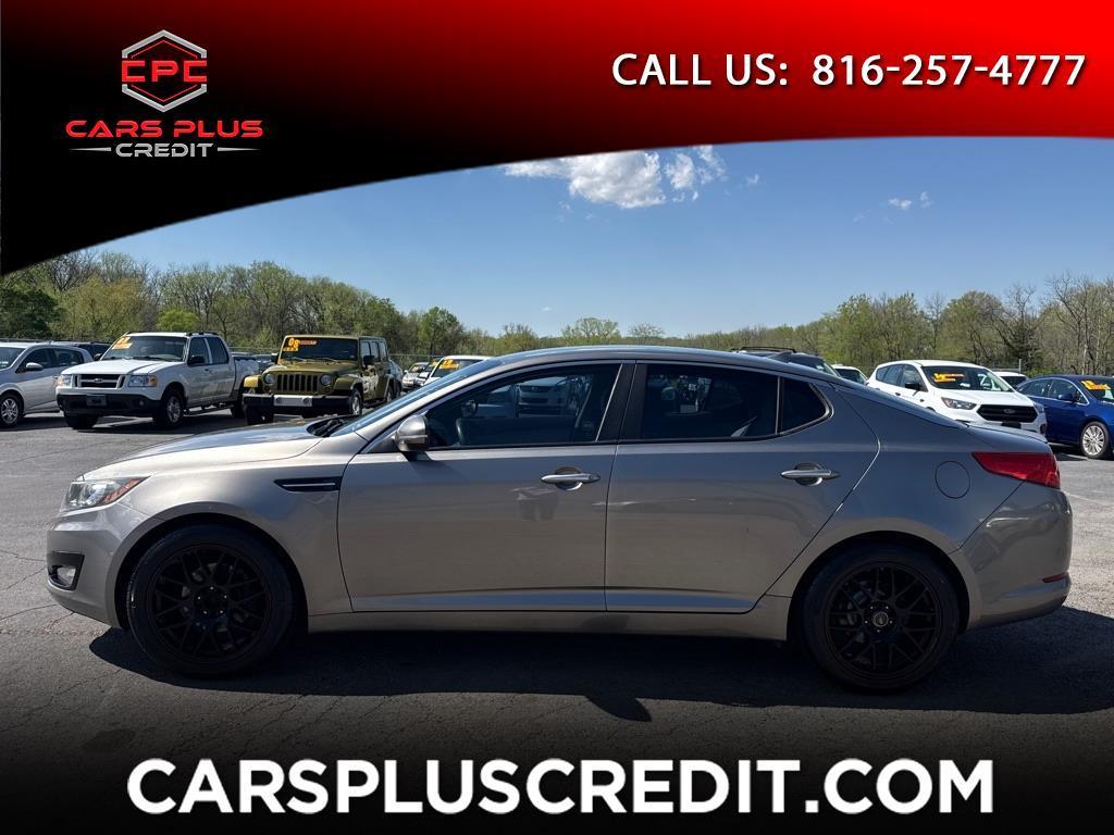 Kia Optima LX MT 2013