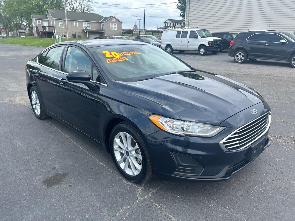 Ford Fusion SE 2020